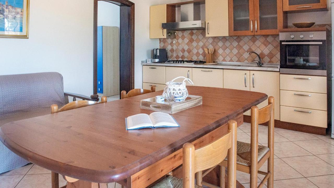 Villa Cabirol Fertilia Exteriör bild
