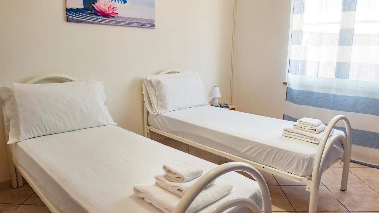 Villa Cabirol Fertilia Exteriör bild