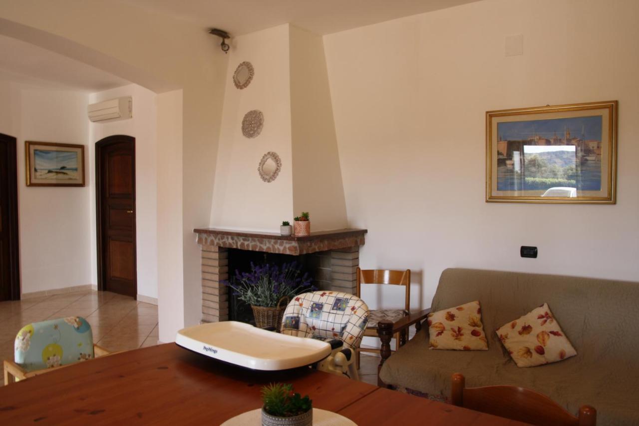 Villa Cabirol Fertilia Exteriör bild