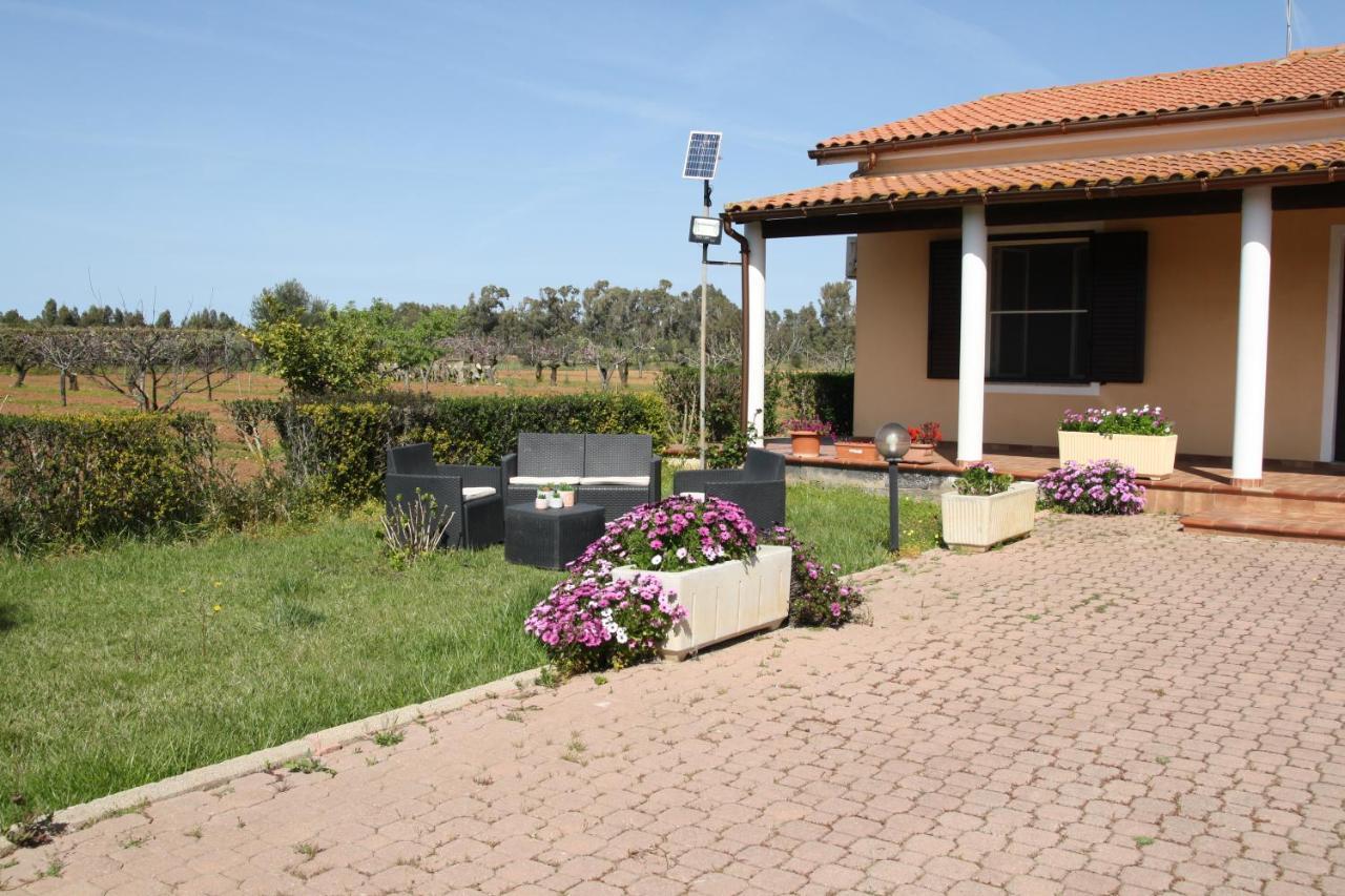 Villa Cabirol Fertilia Exteriör bild