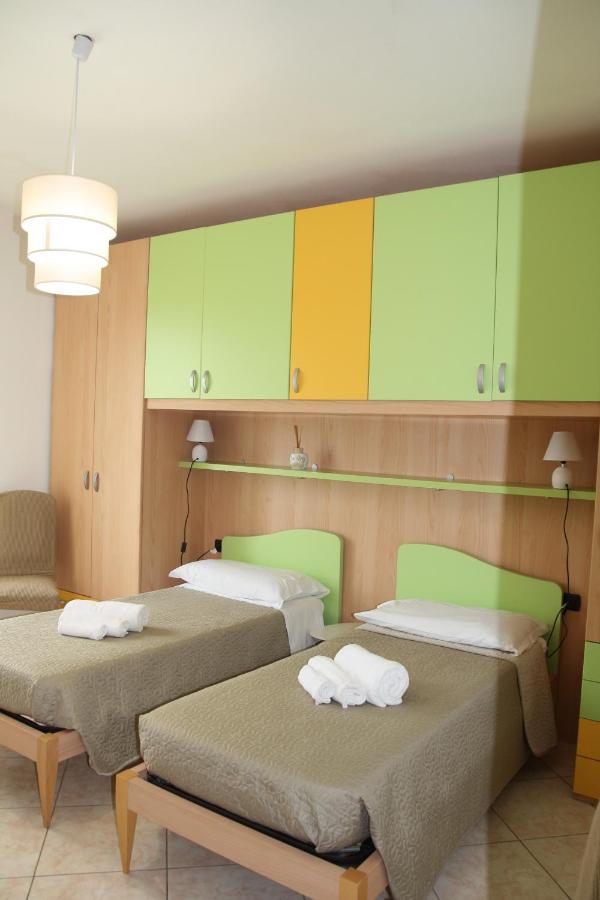 Villa Cabirol Fertilia Exteriör bild